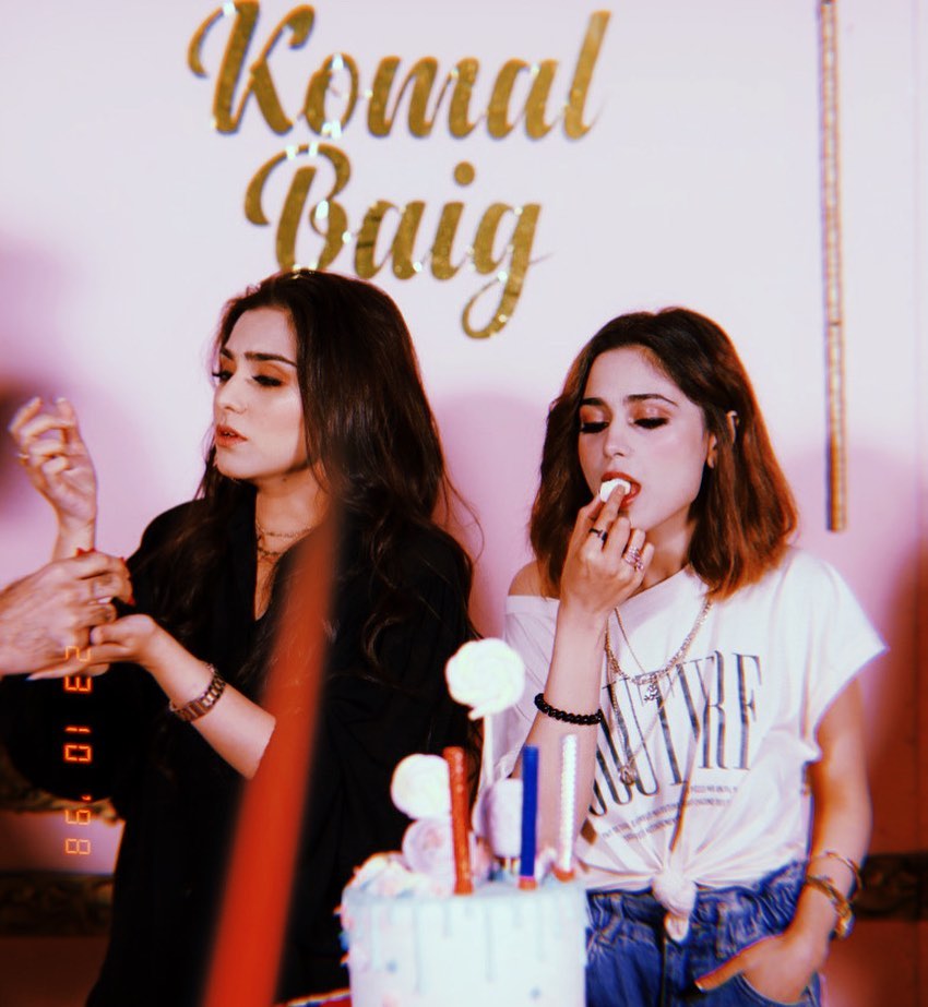 Aima Baig Spotted at her Sister Komal Baig Birthday Party