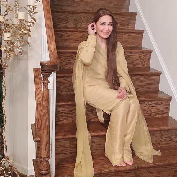 Unique Casual Style Adapted By Reema Khan On Halloween
