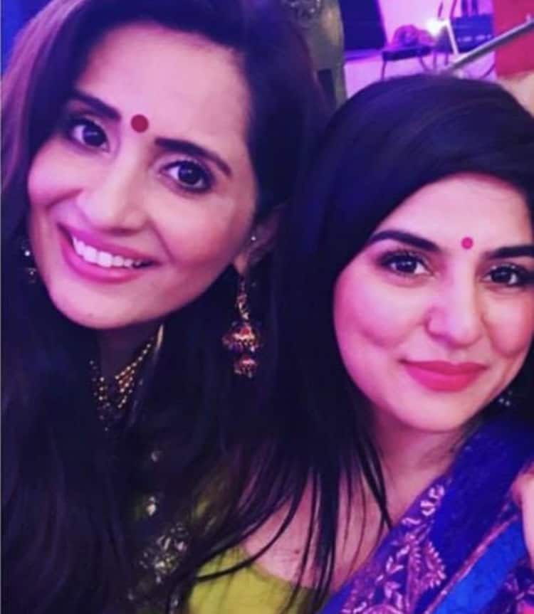 25 Adorable Photos Of Sanam Baloch With Her Sisters