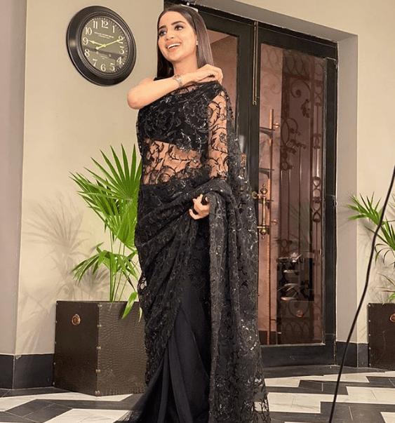 Saboor Aly Rocks A Black Colored Gorgeous Saree