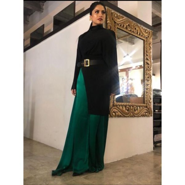 Neelam Muneer Looks Stunning In Casual Black Dresses