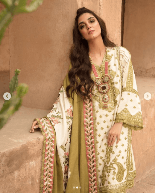 Maya Ali Latest Pakistani Causal Dresses