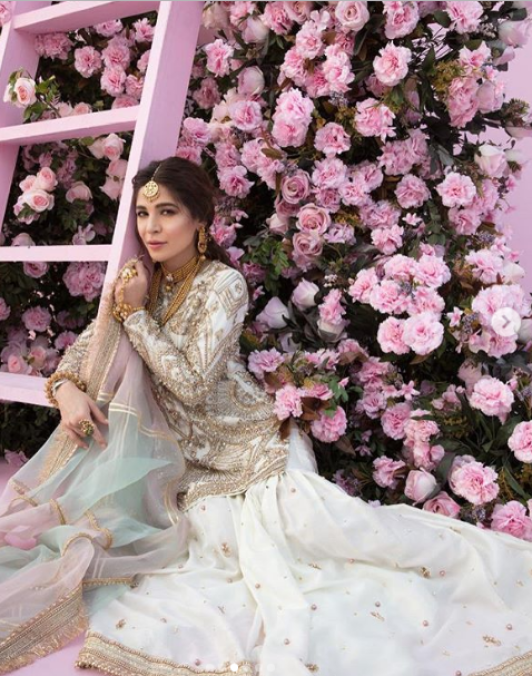 Check out Ayesha's looks Delightful In Latest Pakistani Dresses, they will make you a fan again!