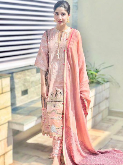 Mawra Has a Perfect Style Guide For Pakistani Casual Wear