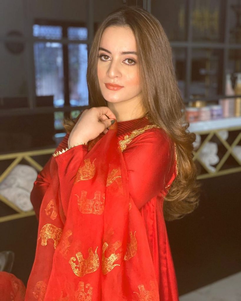 Here Is How Aiman Khan Lost Weight After Pregnancy 4