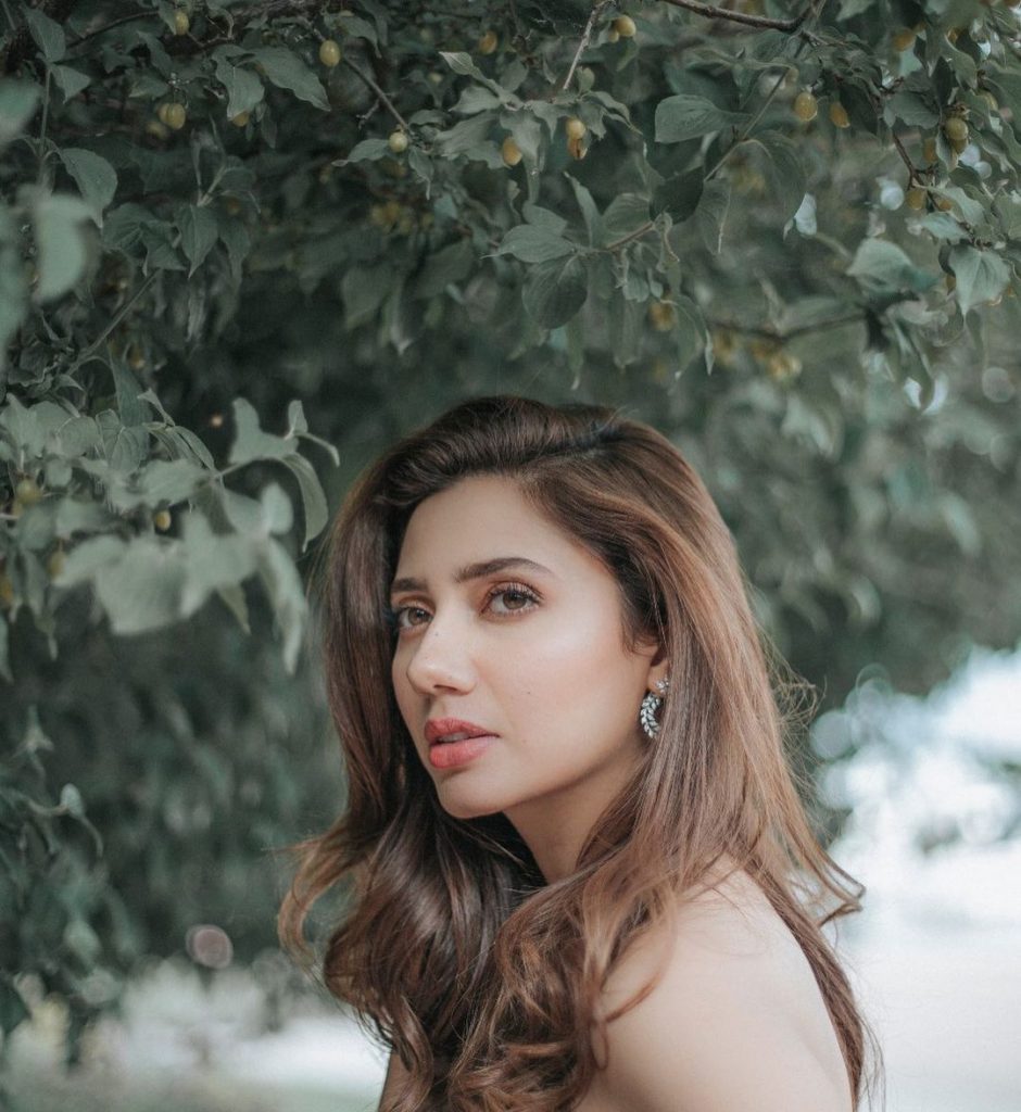 Here Is Why Mahira Khan Rejected Fairness Cream Advertisements