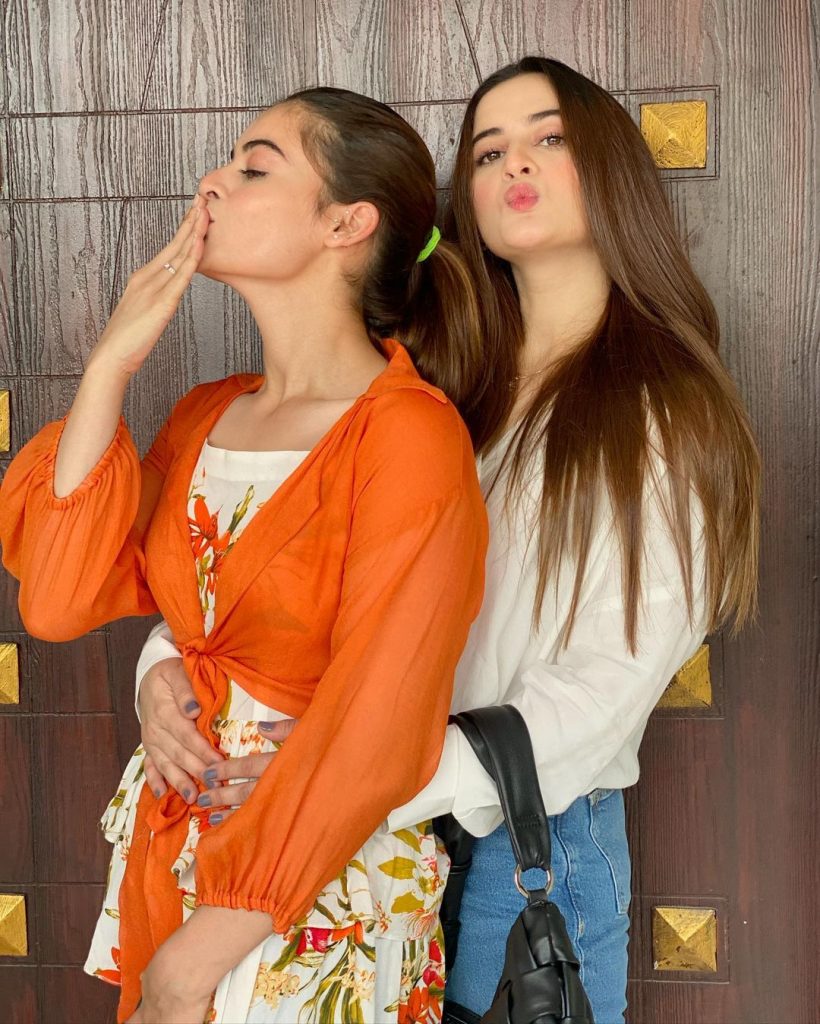 Minal Khan Shares Instagram Journey Of Her And Aiman Khan – 24/7 News ...