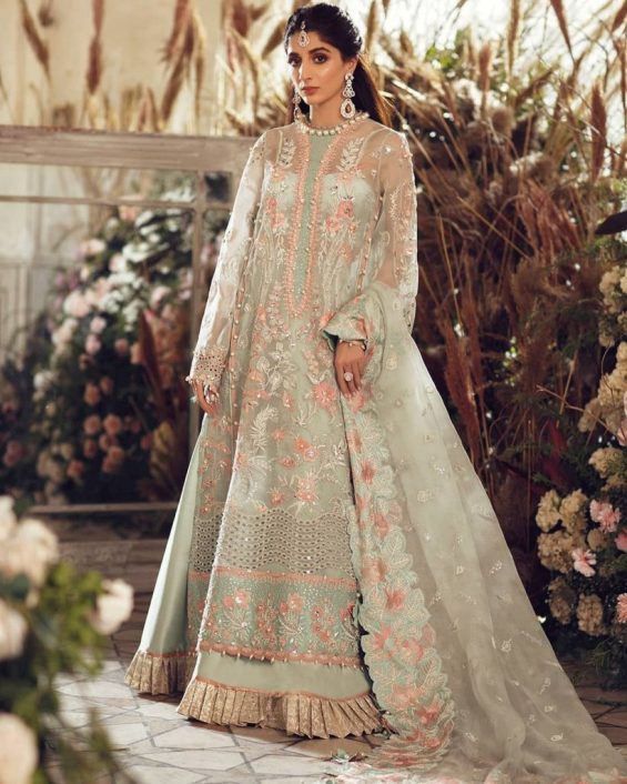 Mawra Hocane Latest Pakistani Wedding Dresses