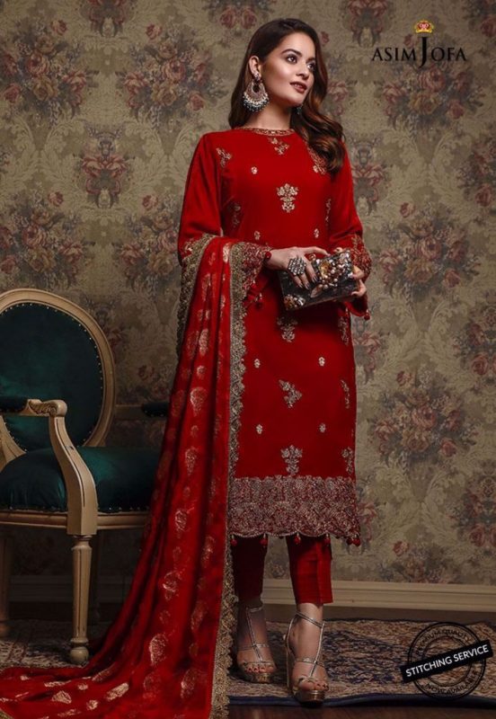 Minal Khan For Asim Jofa Latest Pakistani Velvet Dresses