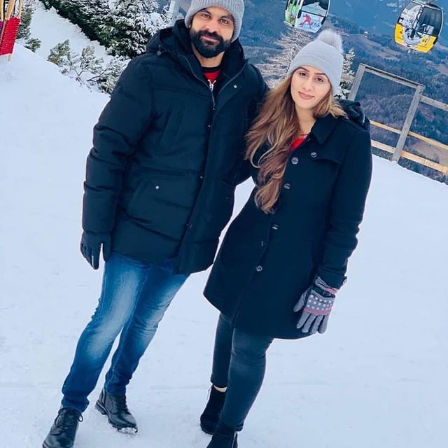 Mohammad Hafeez Wife | 20 Adorable Picture