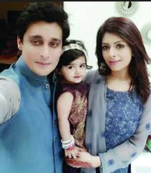 Sahir Lodhi Wife - 10 Beautiful Pictures