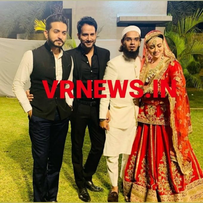 Big Boss Fame Star Sana Khan Got Married