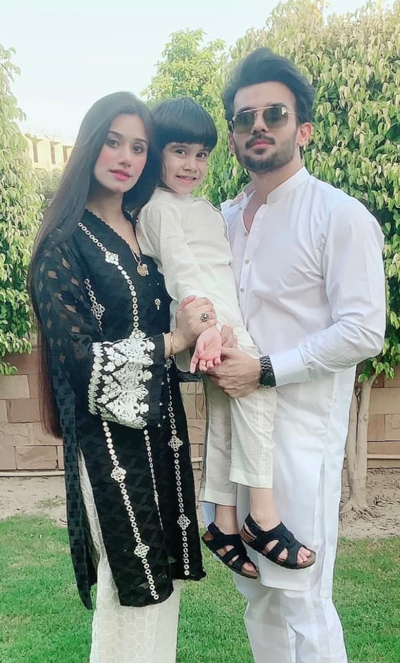 Jalan Drama Star Fahad Sheikh With His Beautiful Family