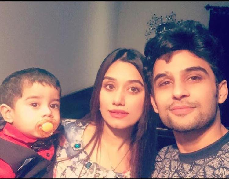 Jalan Drama Star Fahad Sheikh With His Beautiful Family