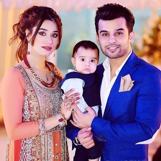 Jalan Drama Star Fahad Sheikh With His Beautiful Family