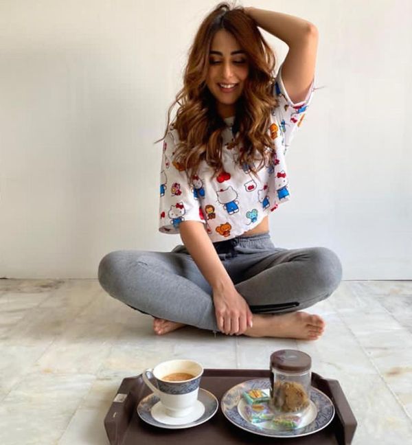 Actress Ushna Shah Gym and Exercise Outfit