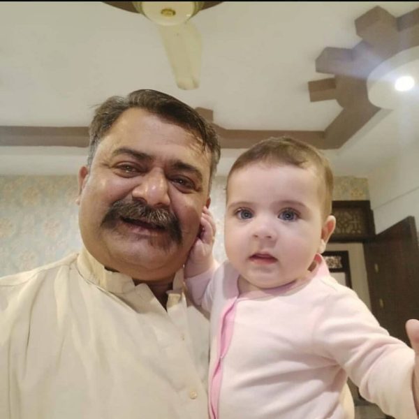 Aiman and Minal Khan father passes away