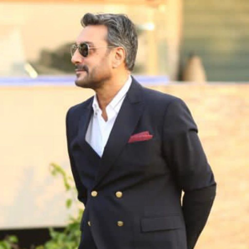 Adnan Siddiqui Informs Fans About His Account Being Hacked