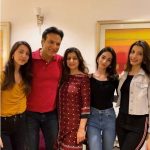 Saleem Sheikh Celebrating Birthday with his Wife and Daughters