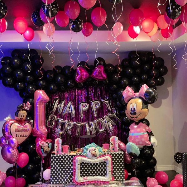Sham Idrees Celebrating Her Daughter First Birthday