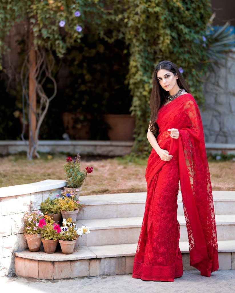 Maya Ali Looks Vibrant In Gorgeous Red Saree By Faiza Saqlain