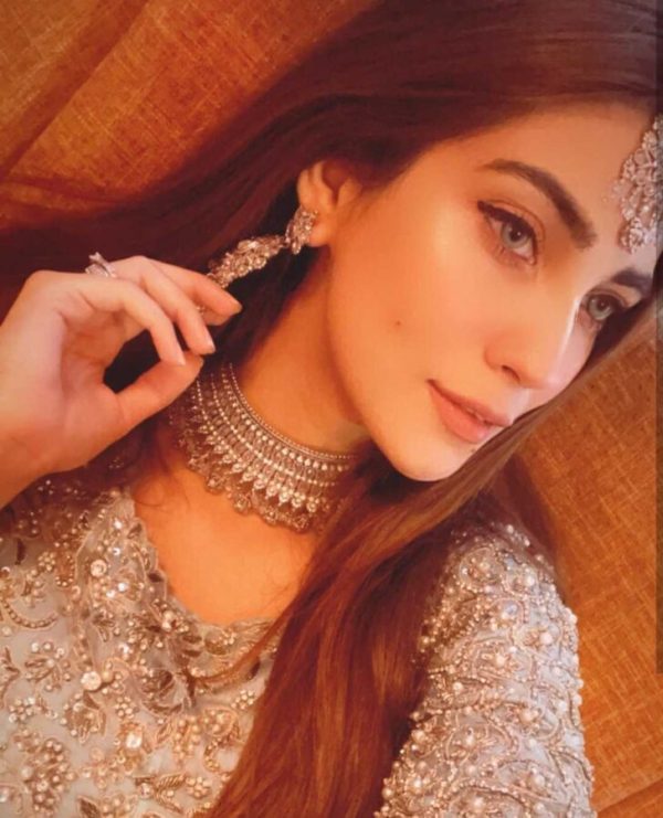 Nazish Jahangir Earns Style Points With Her Latest Clicks 