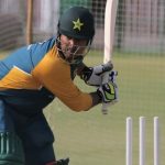 sharjeel-khan-is-taking-power-hitting-tips-from-mohammad-yousuf