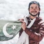 shehroze-kashif-completes-record-breaking-summit-of-mount-everest