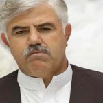 kp-chief-minister-goes-undercover-and-catches-officials-taking-bribes-[video]