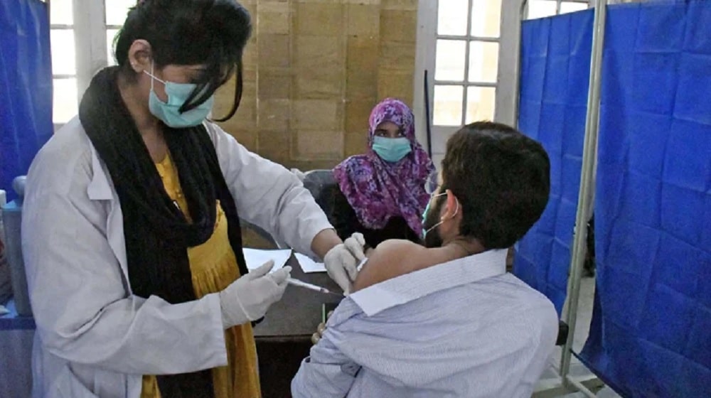 Sindh to Convert Schools Into COVID-19 Vaccination Centers