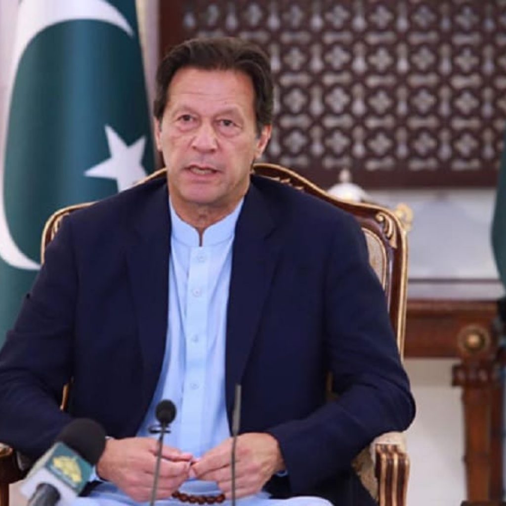 pm-imran-lauds-fbr-for-collecting-record-revenues