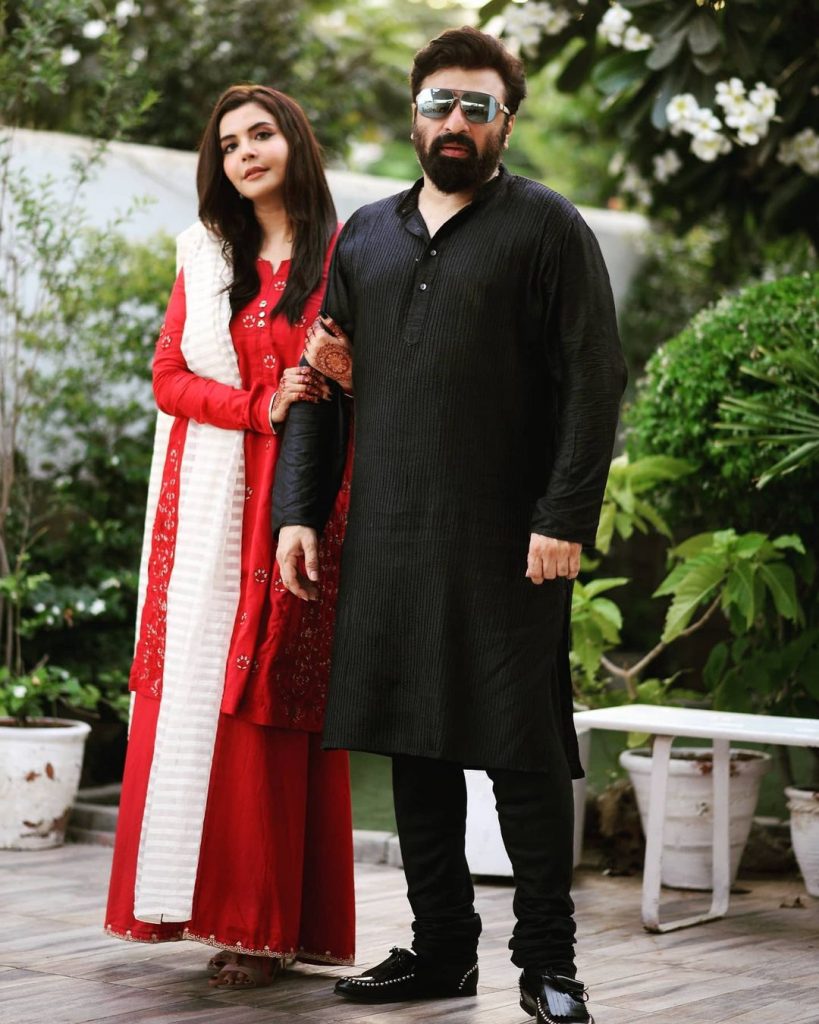 Eid Portraits Of Nida Yasir With Her Family