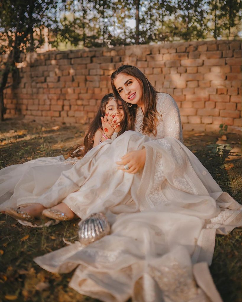 Fashion Designer Faiza Saqlain- Adorable Family Photoshoot