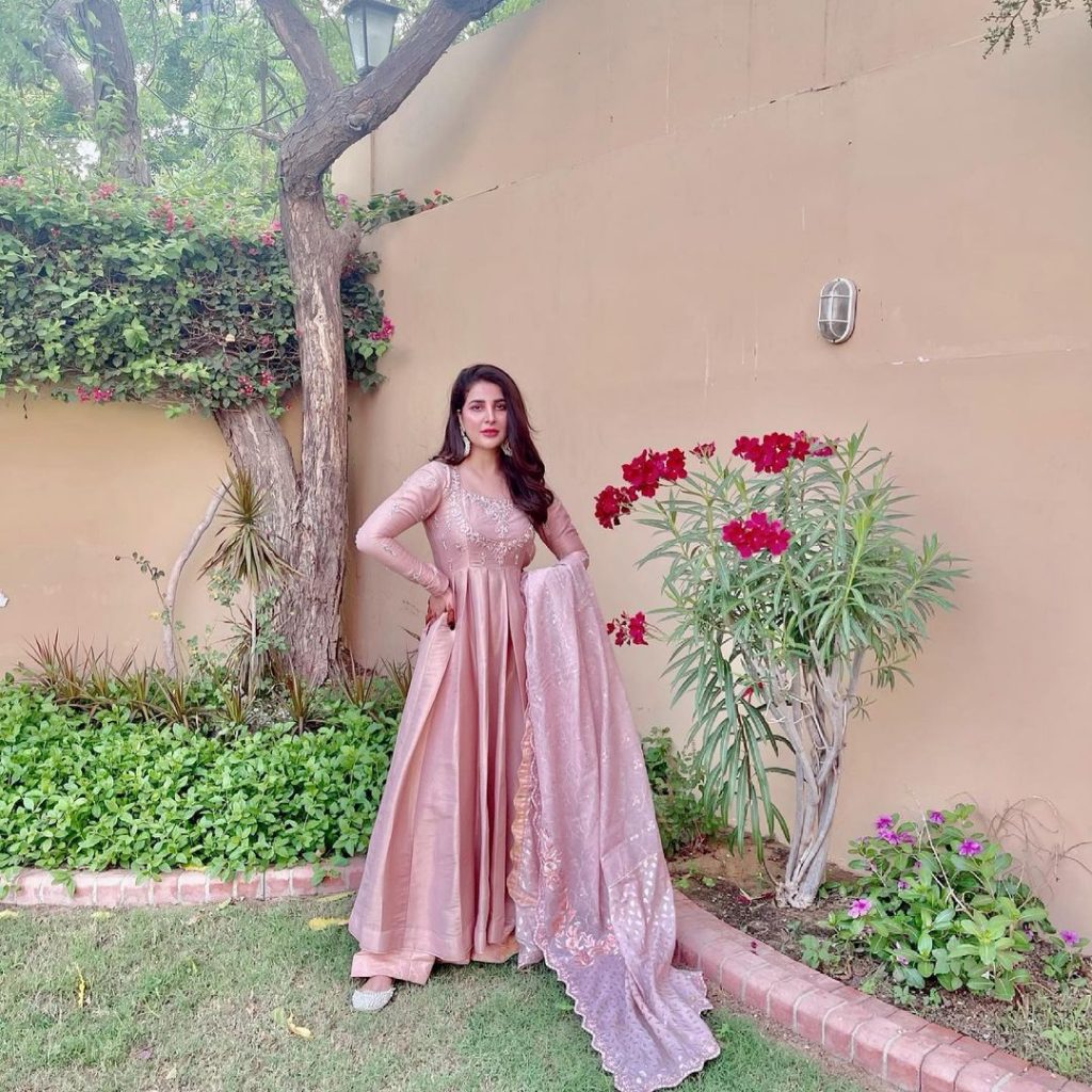 Alluring Pictures Of Celebrities From Eid-ul-Fitar Day 2