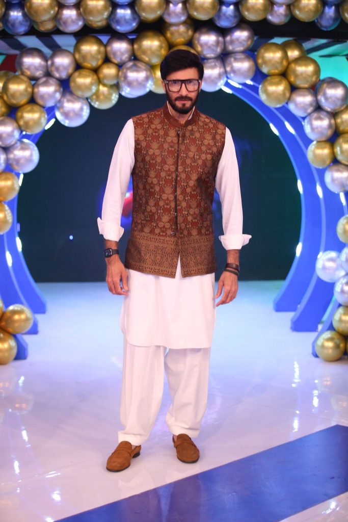 Pictures From Jeeto Pakistan Eid Special Show