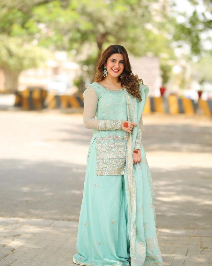 Kubra Khan Shared Adorable Pictures From Eid-ul-Fitr 2021