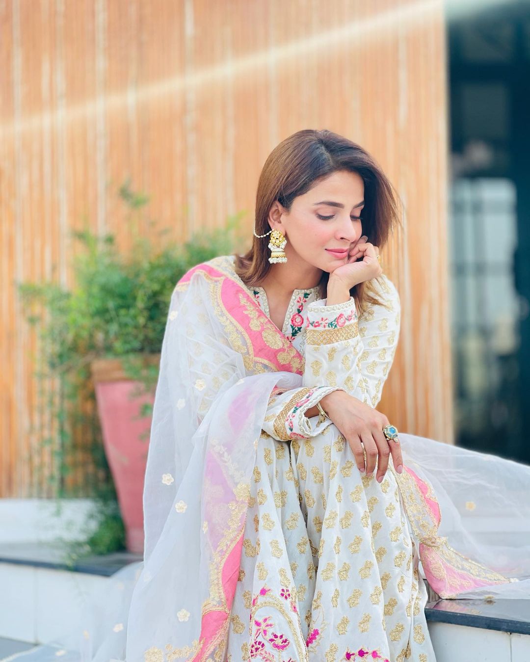 Best Dressed Pakistani Celebrities on Eid 2021