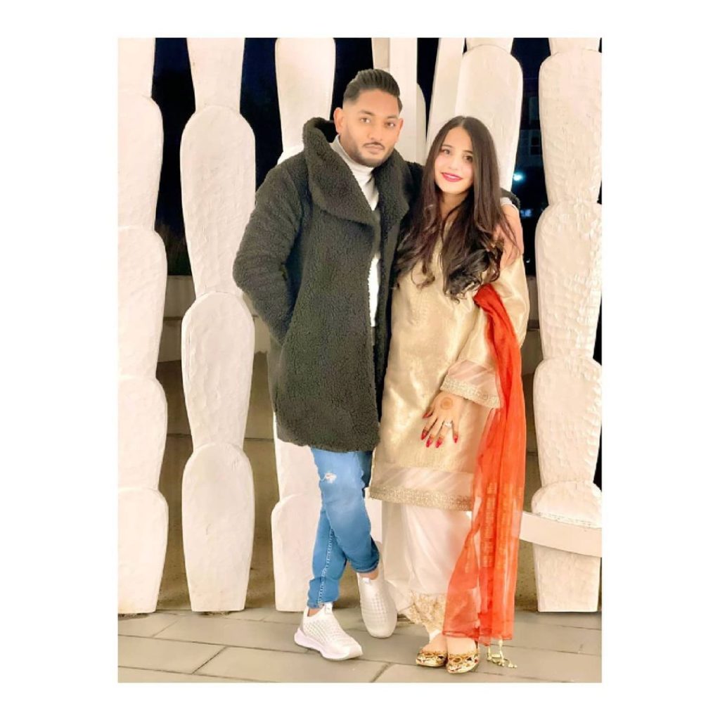 Saniya Shamshad's Beautiful Picture With Her Husband From Eid