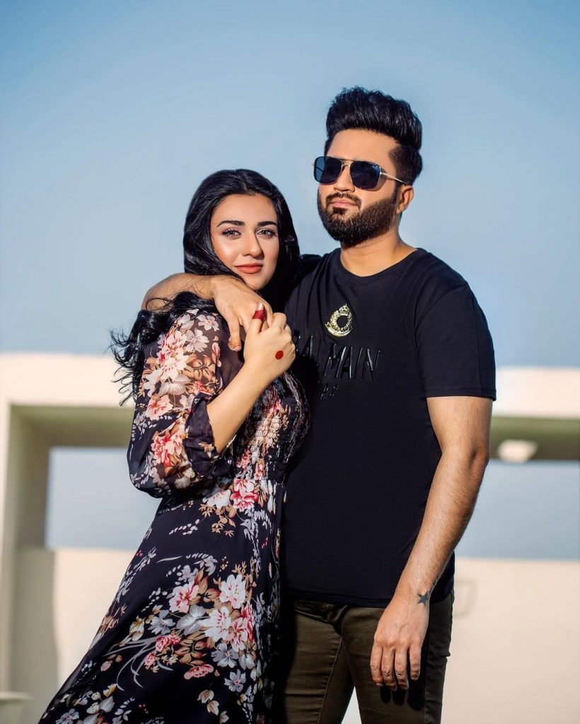 Sarah And Falak Look Super Adorable In Their Latest Photoshoot