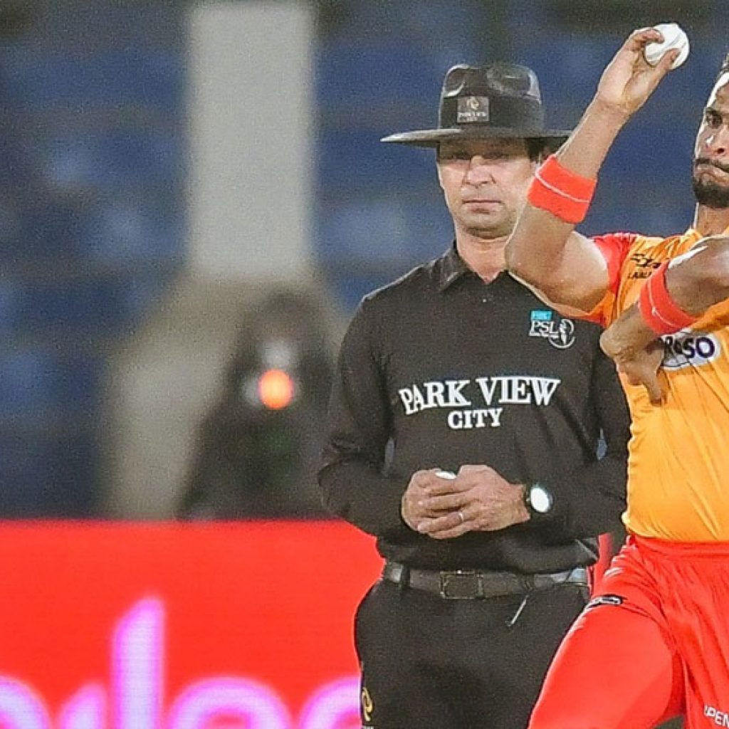 hasan-ali-takes-a-u-turn-on-decision-to-leave-psl