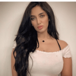 mathira-stands-up-to-people-for-body-shaming-her