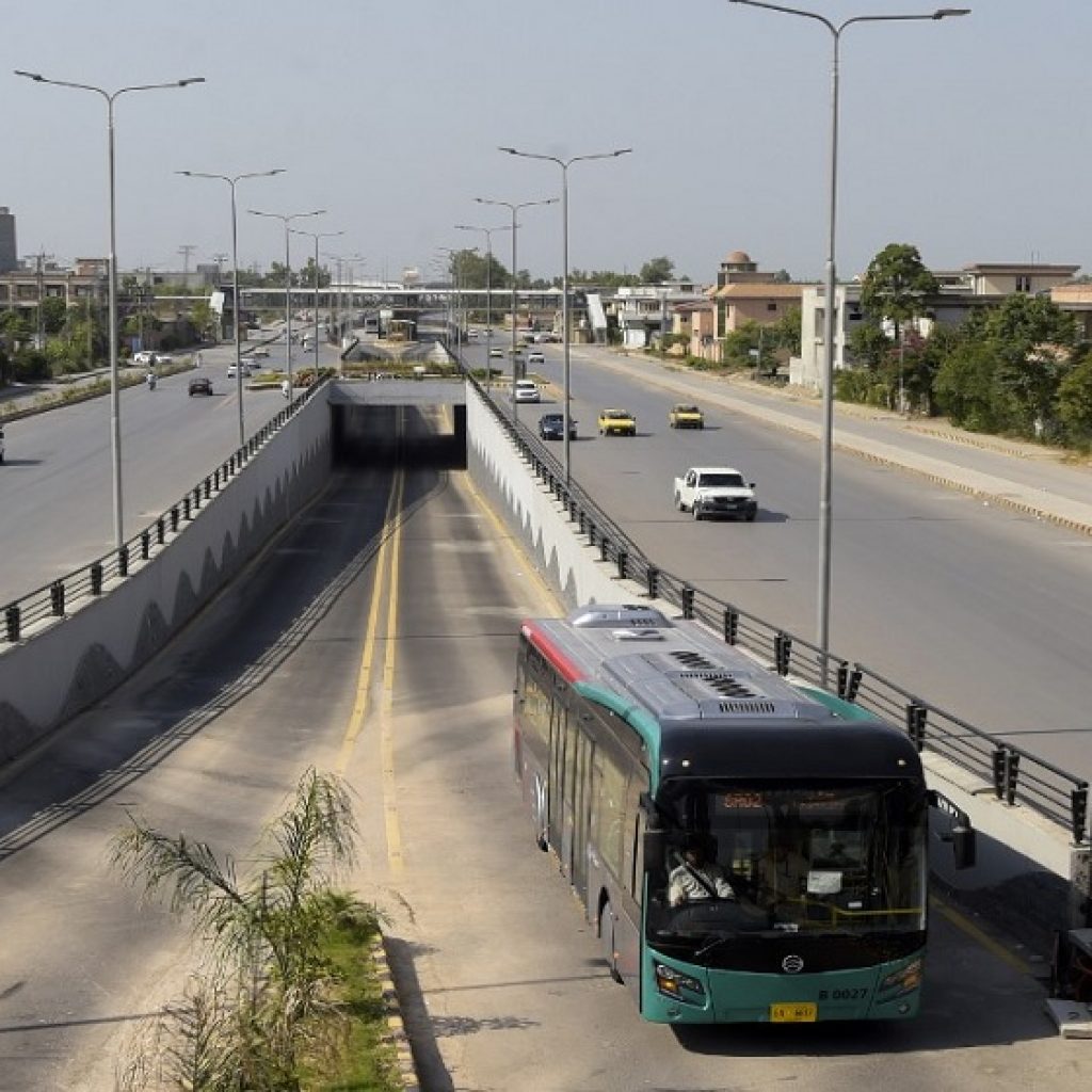 vaccination-certificate-now-mandatory-for-travel-on-brt-peshawar