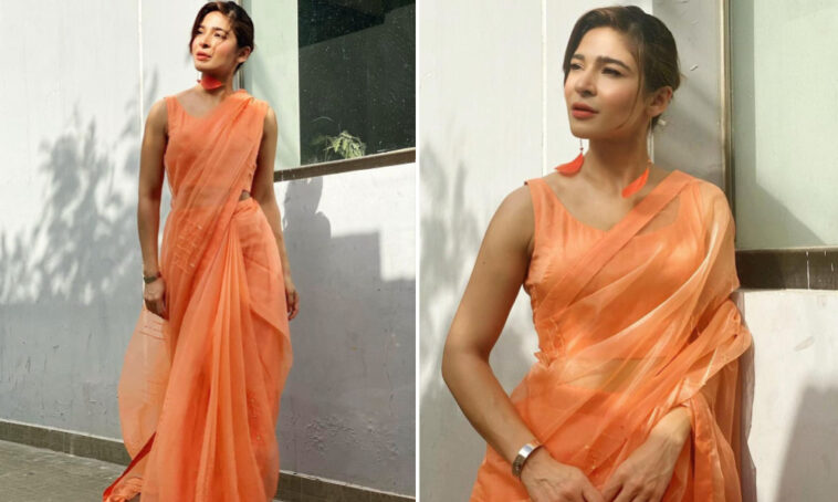 Ayesha Omar Shows Her Summer Look In a Peachy Sari