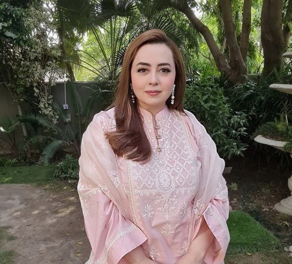 Maria B. Banged The Indian Designer Shoot Happening In Lahore