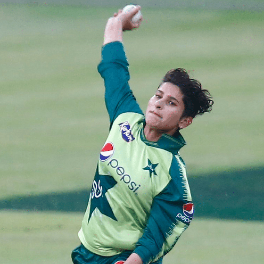 nida-dar-joins-an-elite-list-of-t20i-bowlers