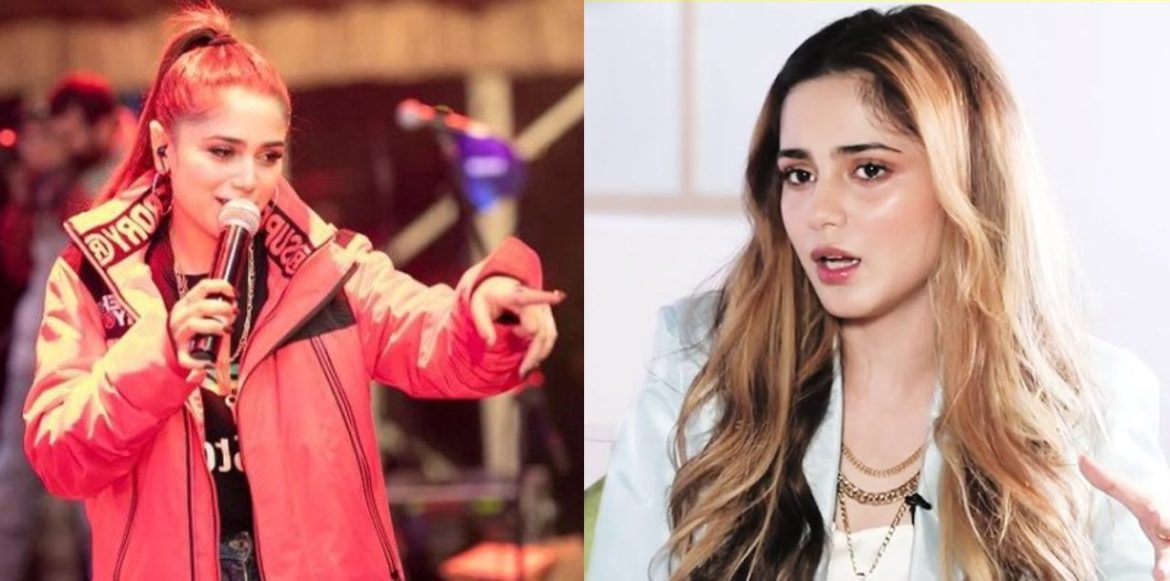 Aima Baig Triggers Moral Police As She Wears ‘Revealing Outfit’ & Gets Harsh Remarks
