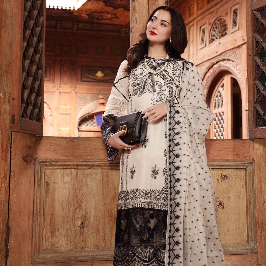 Hania Aamir Is A Stunner In Sable Vogue Lawn Collection 2022