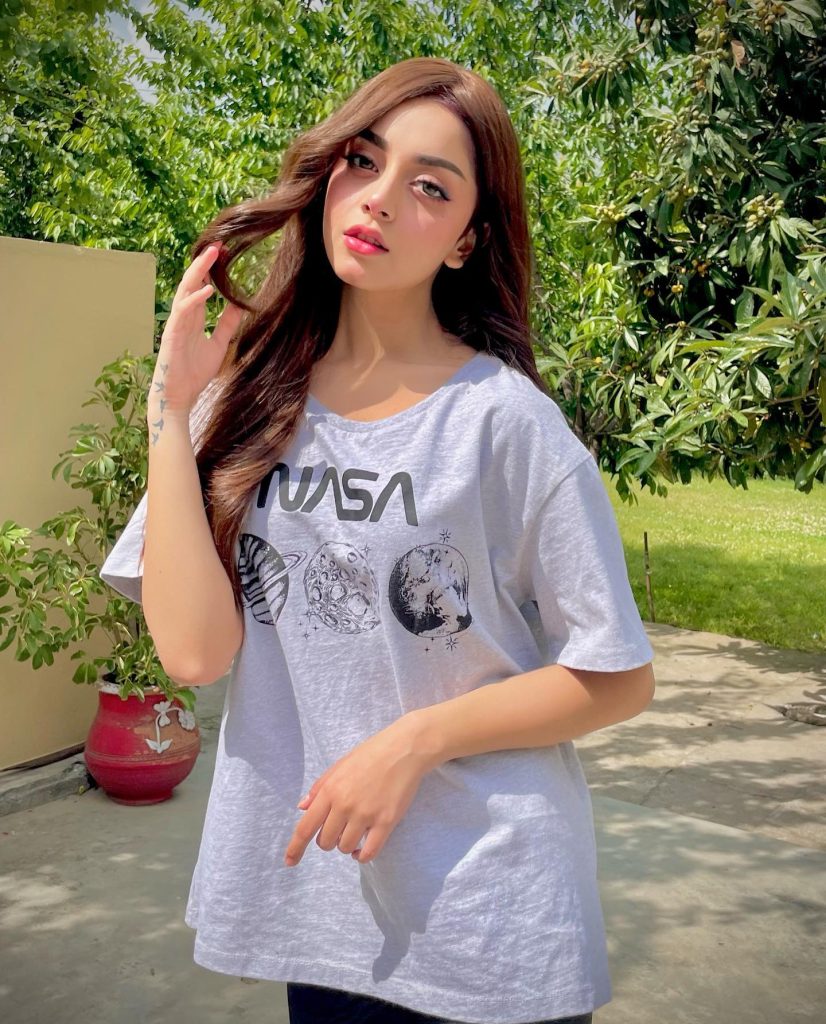 Alizeh Shah Looks Ravishing in Her Recent Uploads!