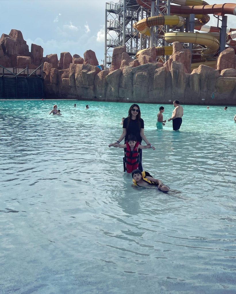 Fatima Effendi Uploads Marvelous Photos from Theme Park in Belek - Turkey!