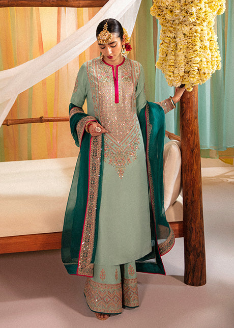 Aiman Khan Eid Dress Price and Details